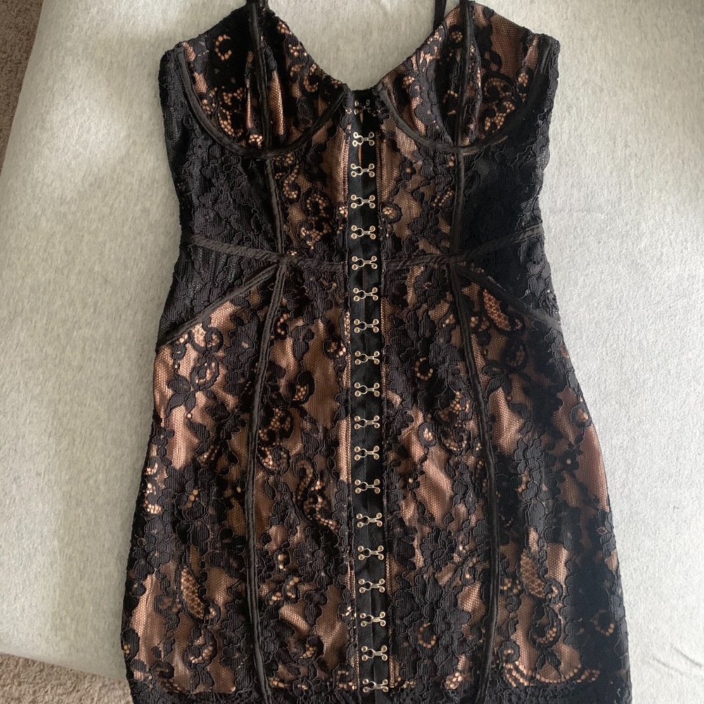 Brand new Tobi dress small
